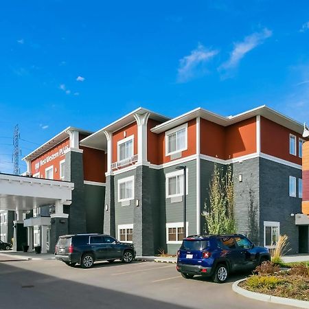 Best Western Plus Chestermere Hotel Eksteriør bilde